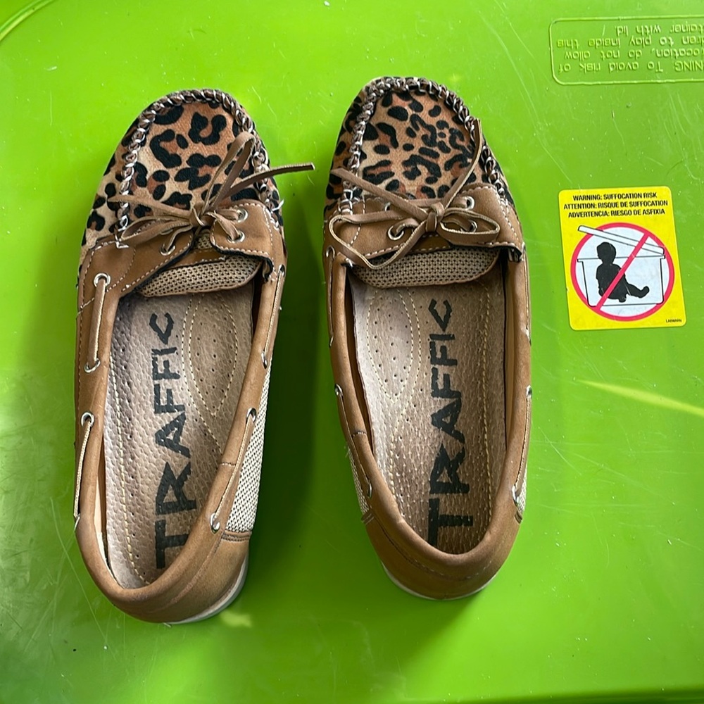 Women shoes